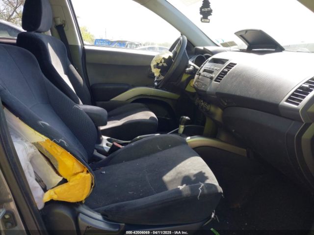 2007 MITSUBISHI OUTLANDER JA4MT31XX7U004009 Photo 4