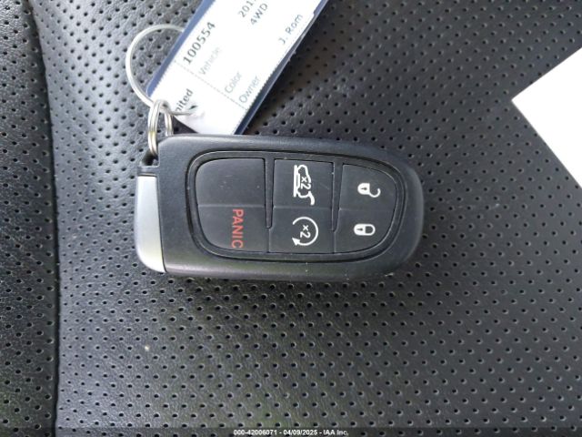 1C4PJMDX4KD122186 Jeep Cherokee Limited 4x4