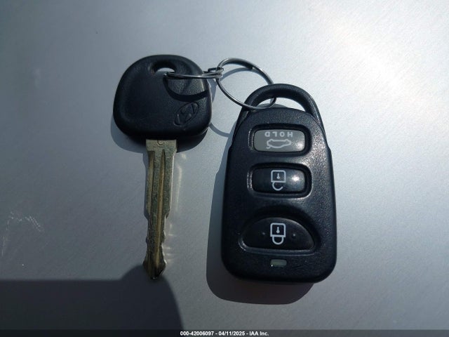 5NPD84LF1HH129607 Hyundai ELANTRA SE