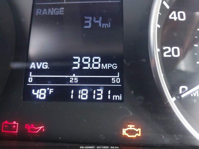 5NPD84LF1HH129607 Hyundai ELANTRA SE