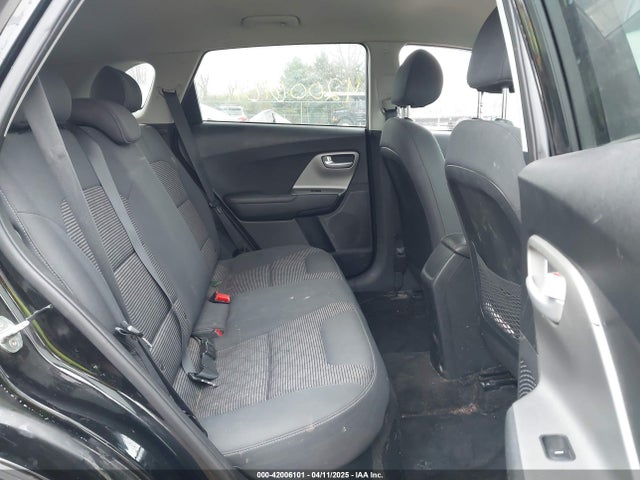 KNDCB3LC5L5442939 KIA NIRO LX