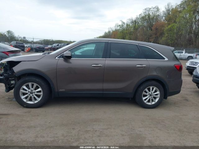 5XYPGDA30KG559460 KIA Sorento 2.4l Lx