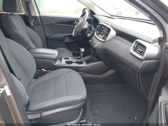 5XYPGDA30KG559460 KIA Sorento 2.4l Lx