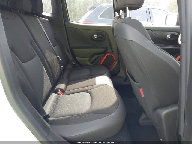 ZACCJBCT1GPC78826 Jeep Renegade Trailhawk