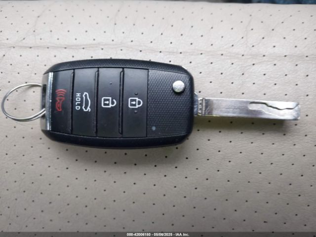 3KPA24AD9LE263266 KIA RIO S