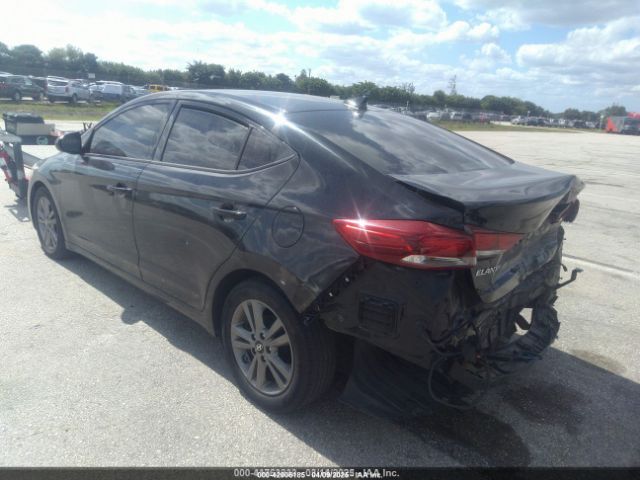 5NPD84LF1HH085687 Hyundai ELANTRA SE