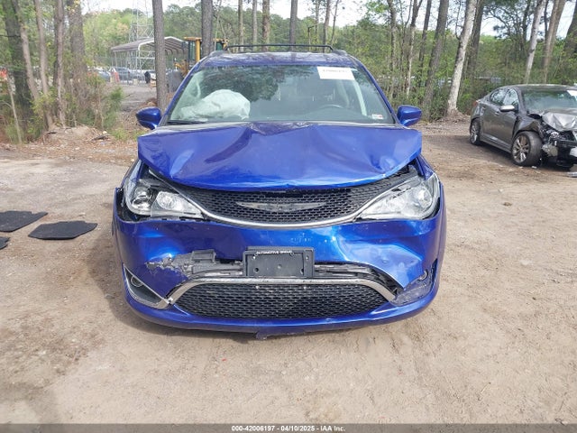 2C4RC1BG3LR280098 Chrysler Pacifica Touring L