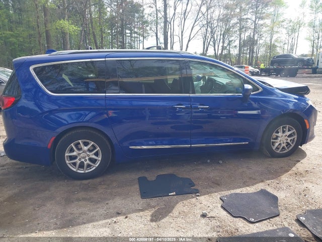2C4RC1BG3LR280098 Chrysler Pacifica Touring L