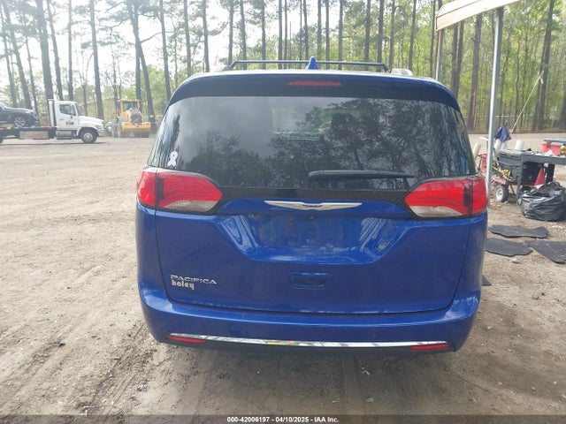 2C4RC1BG3LR280098 Chrysler Pacifica Touring L