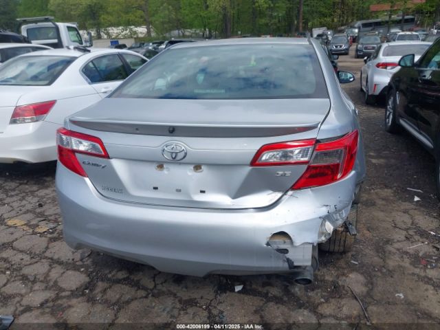 4T1BF1FK2EU302732 Toyota CAMRY SE