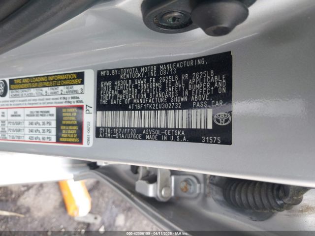4T1BF1FK2EU302732 Toyota CAMRY SE