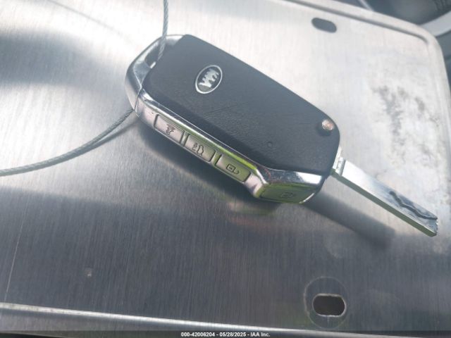 3KPF24AD3LE187713 KIA Forte Lxs