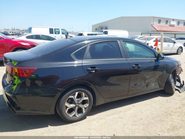 3KPF24AD3LE187713 KIA Forte Lxs