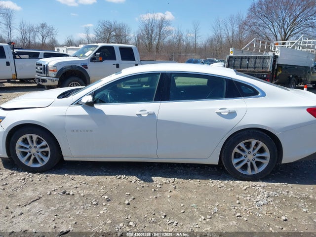 1G1ZD5ST8JF208361 Chevrolet MALIBU LT