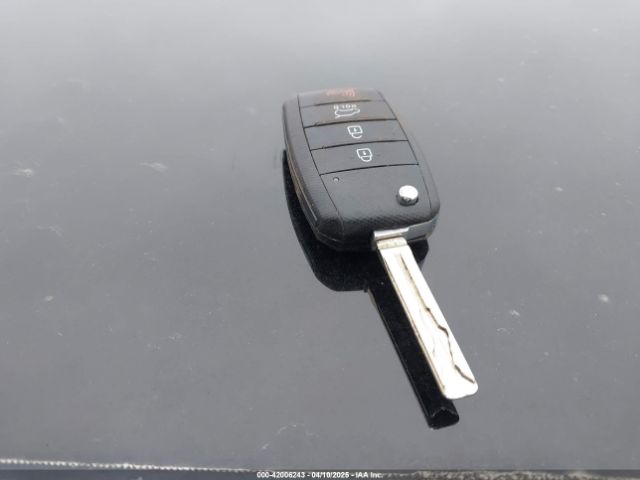 KNDJX3A58F7166049 KIA Soul !