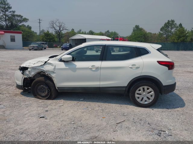 JN1BJ1CP5KW229426 Nissan 2019