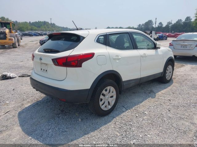 JN1BJ1CP5KW229426 Nissan 2019