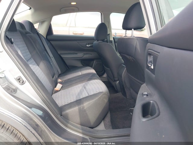 1N4AL3AP0JC474318 Nissan Altima 2.5 S