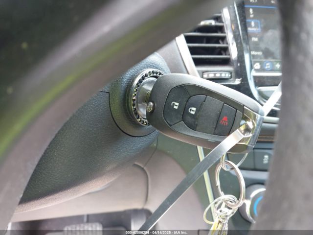 3GNCJKSB4KL178849 Chevrolet TRAX LS