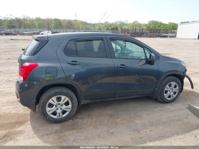 3GNCJKSB4KL178849 Chevrolet TRAX LS