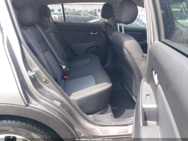 KNDPBCAC1E7548736 KIA Sportage Lx