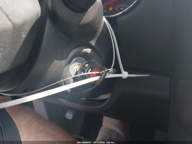 JN8AS5MT7EW608221 Nissan Rogue Select S