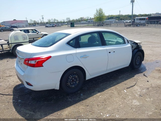 Nissan SENTRA S 2018 3N1AB7AP9JY236496 Image 4