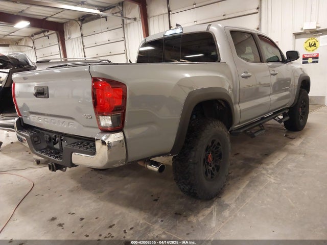 3TMCZ5AN1KM232360 Toyota Tacoma Trd Off Road