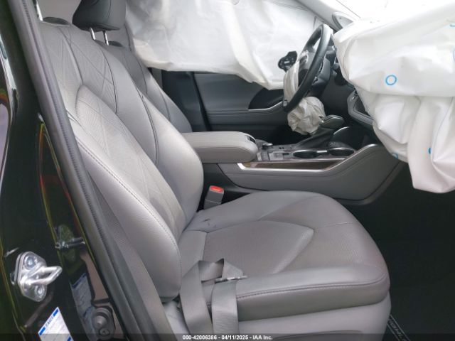 5TDFZRBH3MS065631 Toyota Highlander Platinum