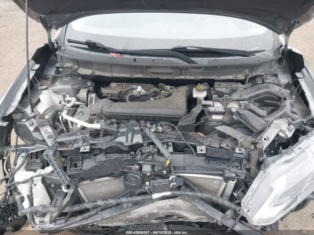 KNMAT2MV2HP599368 Nissan ROGUE SV