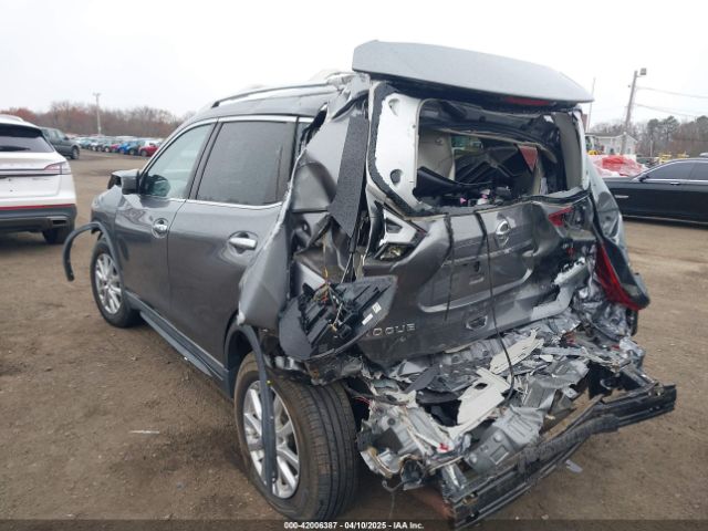 KNMAT2MV2HP599368 Nissan ROGUE SV