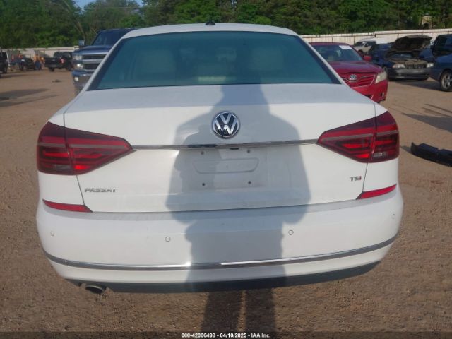 1VWBA7A34JC007960 Volkswagen Passat 2.0t Se