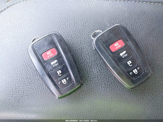 4T1K61AK4NU718983 Toyota CAMRY XSE