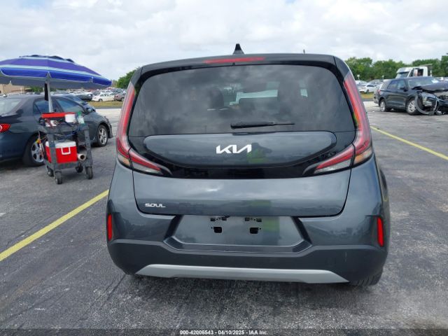 KNDJ23AU1P7878913 KIA SOUL LX
