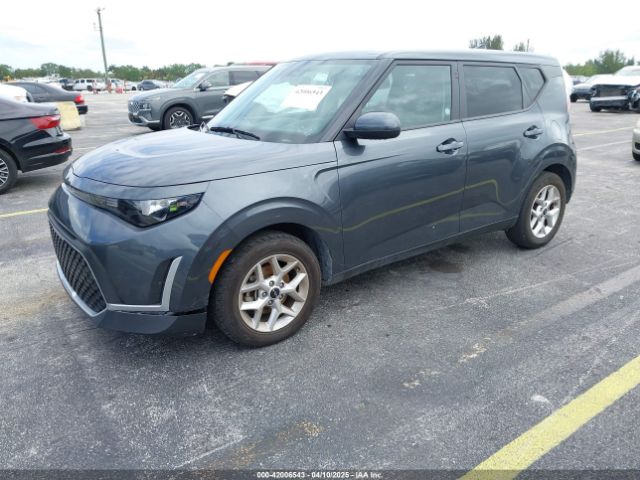 KNDJ23AU1P7878913 KIA SOUL LX