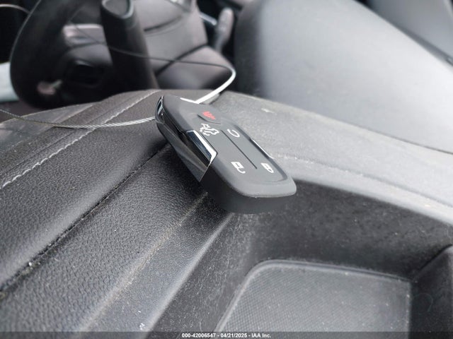 1GCPWCED7MZ423816 Chevrolet Silverado 1500 2wd  Standard Bed Lt