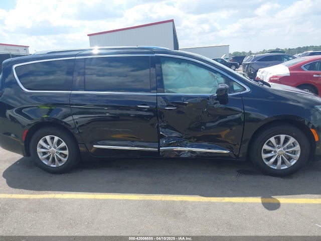 Chrysler Pacifica Touring L 2019 2C4RC1BG0KR596783 Image 13