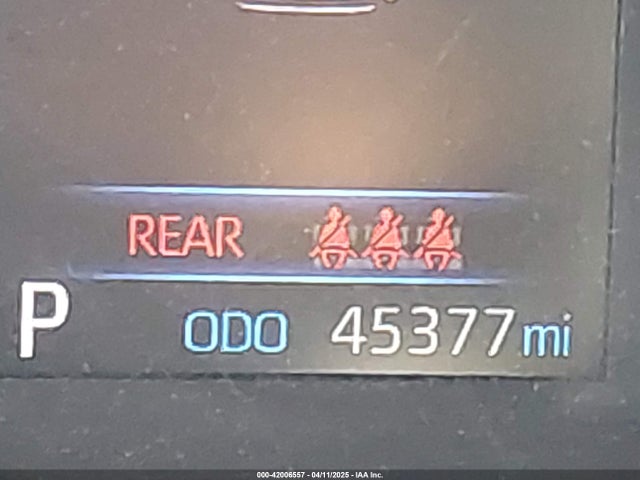 5YFEPMAE7MP257185 Toyota COROLLA LE