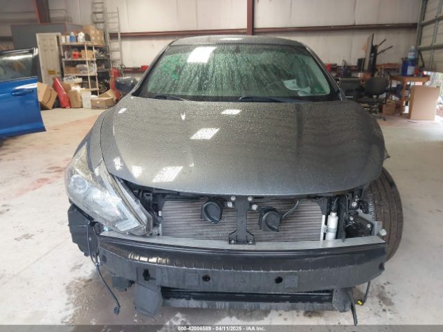 1N4AL3AP1JC175694 Nissan Altima 2.5 Sr