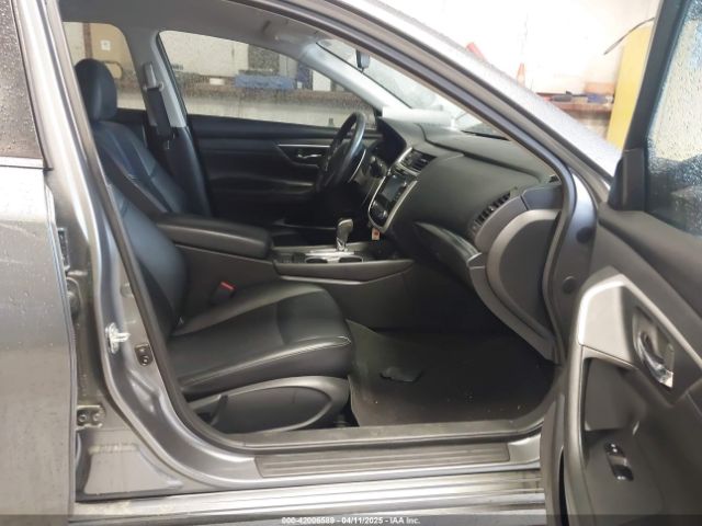 1N4AL3AP1JC175694 Nissan Altima 2.5 Sr