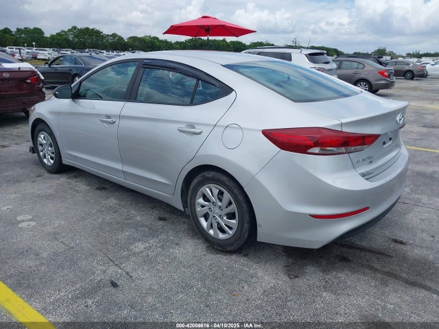 KMHD74LF8JU471498 Hyundai ELANTRA SE