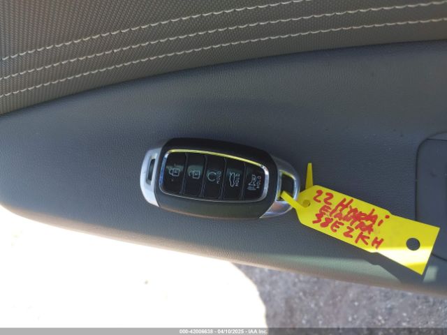 5NPLS4AG9NH062498 Hyundai ELANTRA SEL