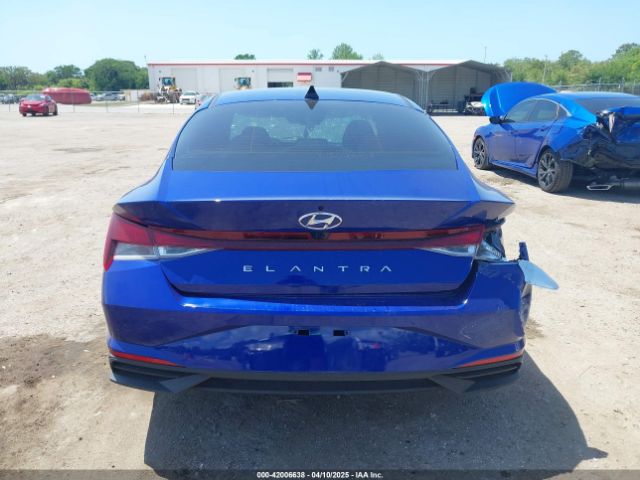 5NPLS4AG9NH062498 Hyundai ELANTRA SEL
