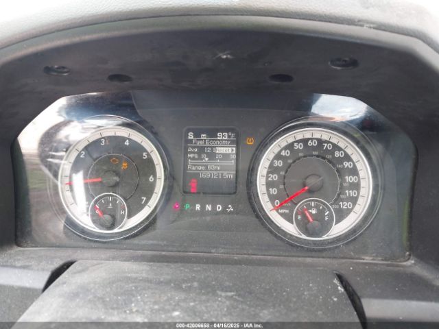 1C6RR6TT1KS593811 RAM 1500 Classic Slt  4x2 6'4 Box