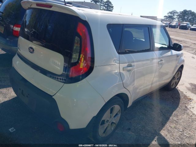 KNDJN2A22F7797790 KIA Soul