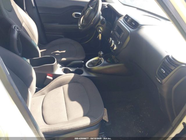 KNDJN2A22F7797790 KIA Soul