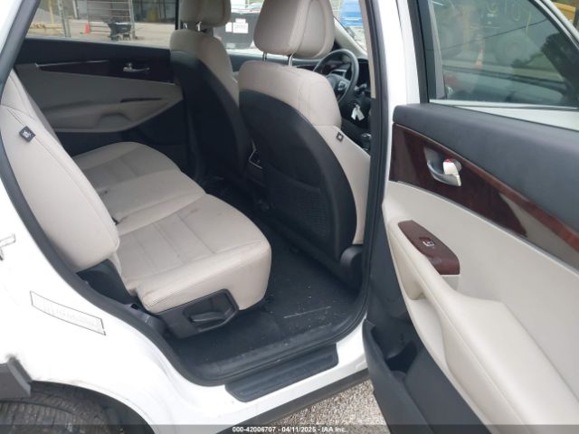 5XYPGDA59GG150351 KIA Sorento 3.3l Lx