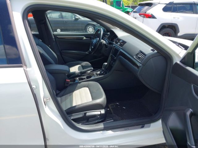 1VWJM7A36JC024603 Volkswagen Passat 3.6l V6 Gt