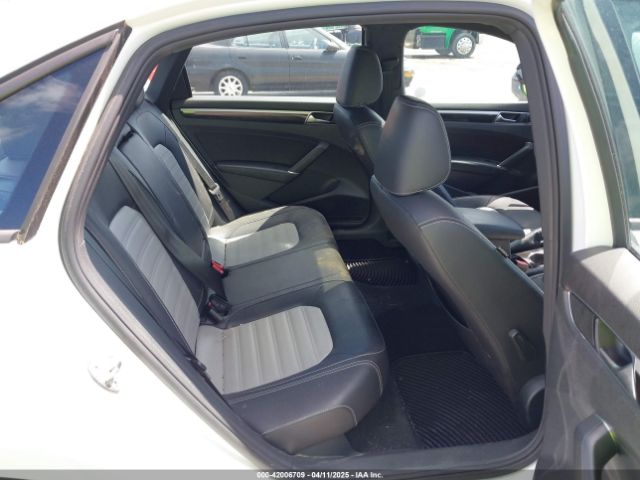 1VWJM7A36JC024603 Volkswagen Passat 3.6l V6 Gt