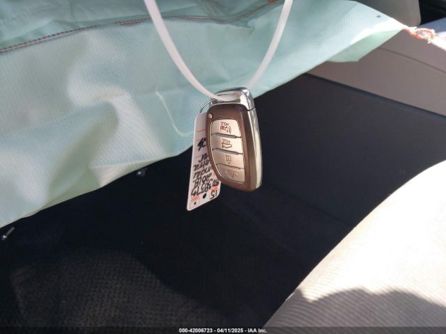 KMHD84LF2JU665926 Hyundai Elantra Value Edition